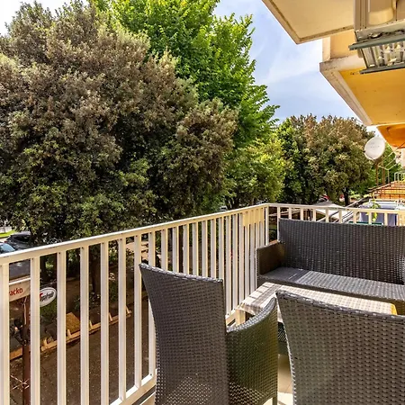 Beachfront - Happy Apartamento *